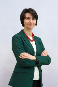 Karolina Kosno-BasińskaDyrektor